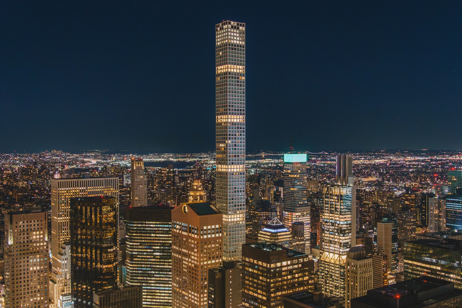 New York skyline at night for a nightlife and evening planning guide
